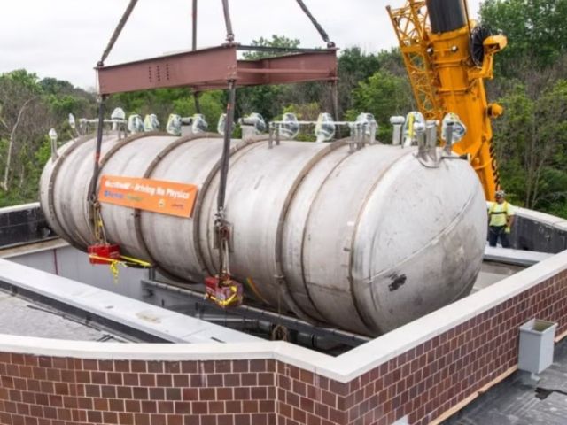 The MicroBooNE detector being installed at Fermilab