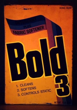 Bold 3 detergent box